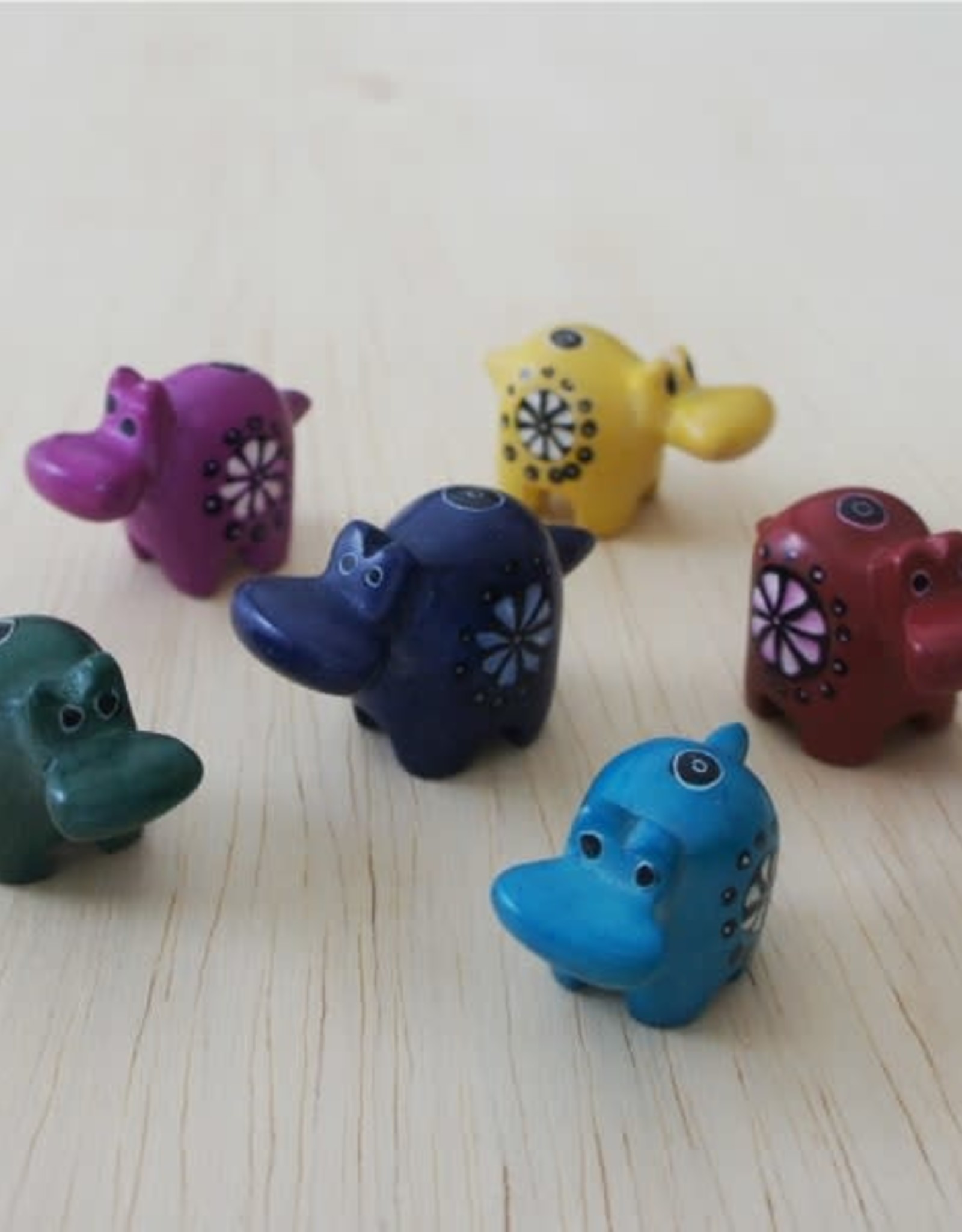 Global Crafts Tiny Hippos - Kisii Stone 1.5 - 2"