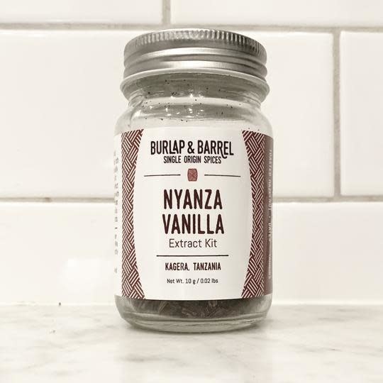 Nyanza Vanilla Extract Kit Bunyaad