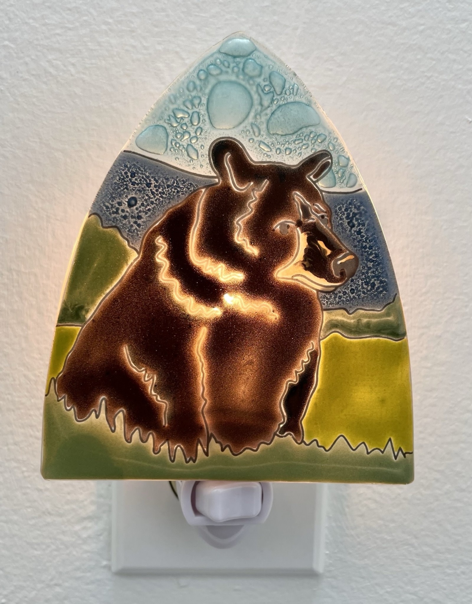 Pampeana Standing Black Bear Nightlight