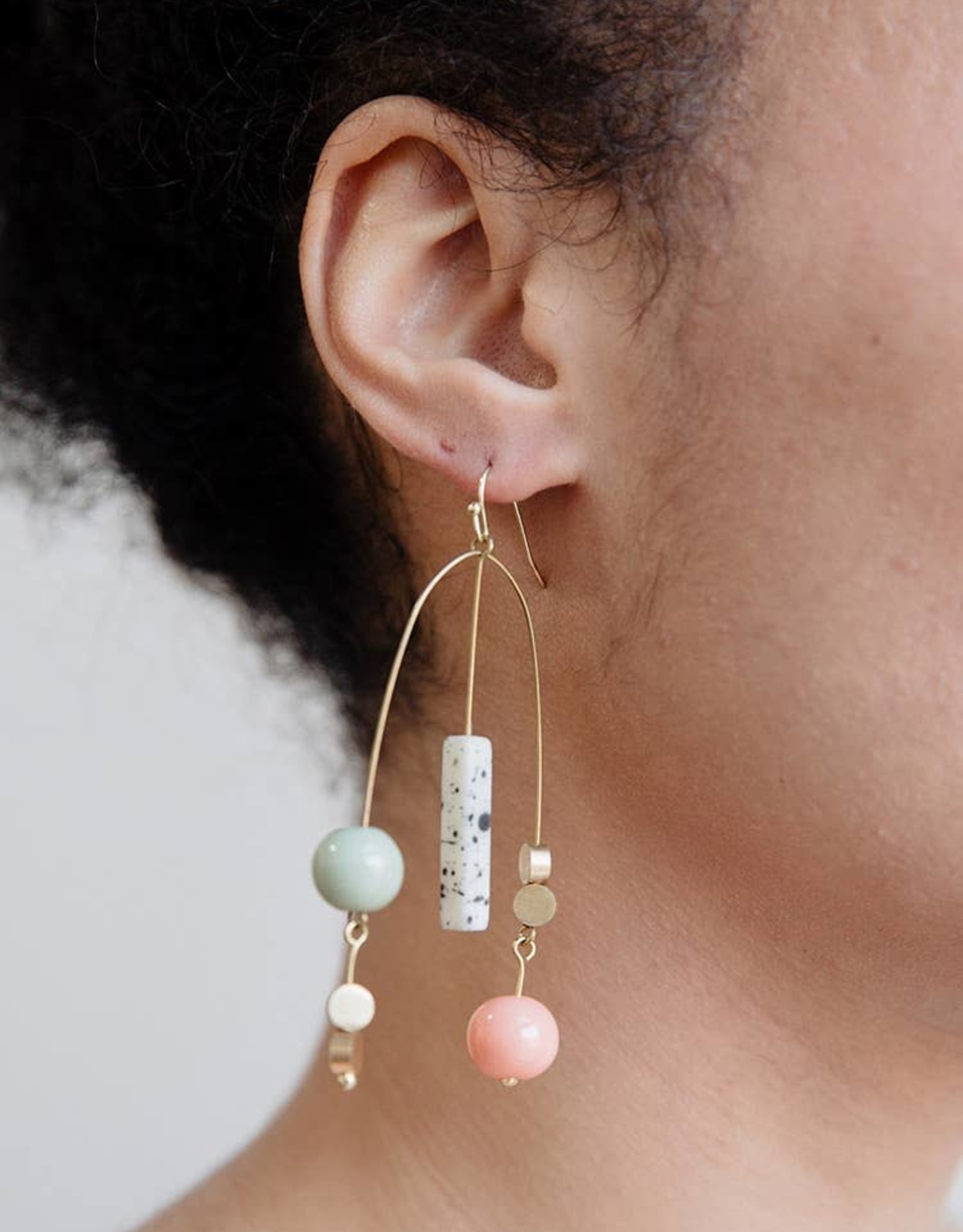 Mata Traders Kelsey Mobile Earrings Gold