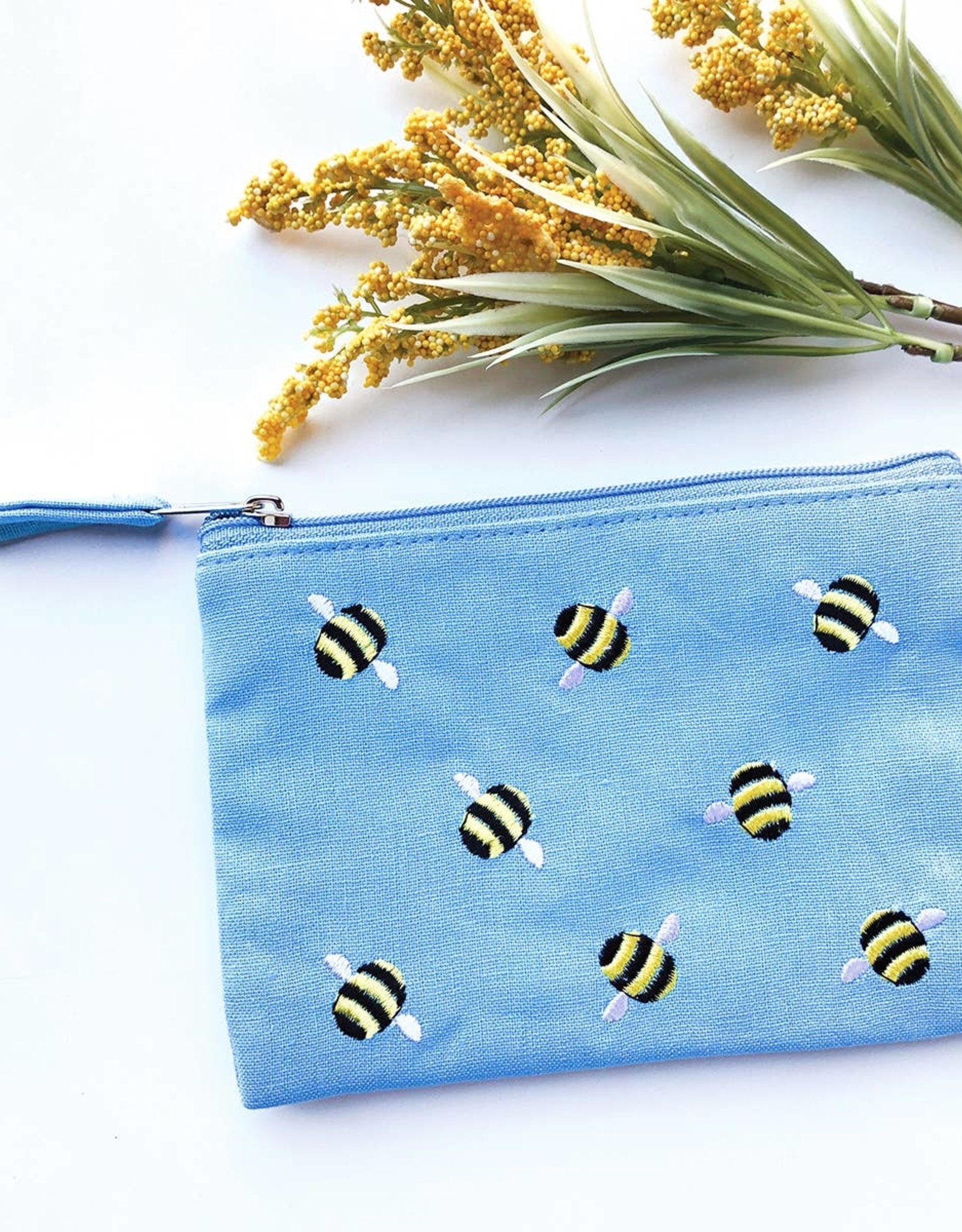 WorldFinds Bee Coin Purse (Blue)