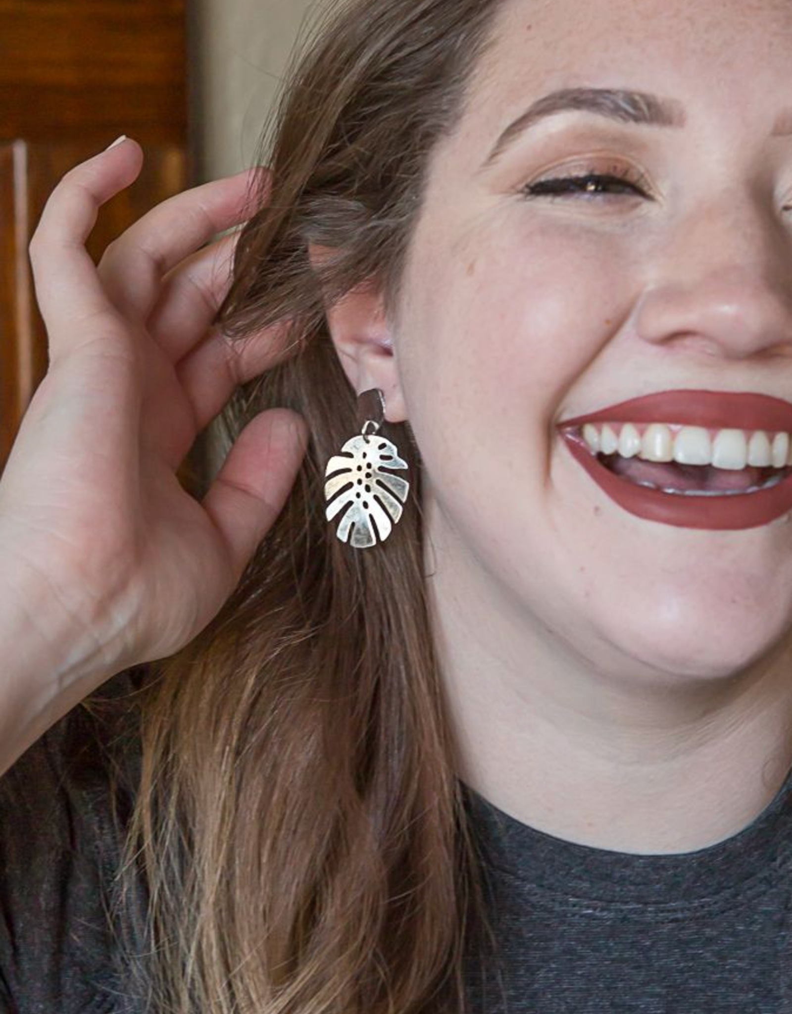 Fair Anita Monstera Earrings  - Silver