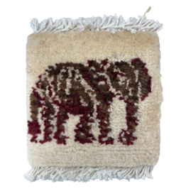 https://cdn.shoplightspeed.com/shops/639902/files/46507513/262x276x1/bunyaad-pakistan-majestic-elephant-mug-rug.jpg