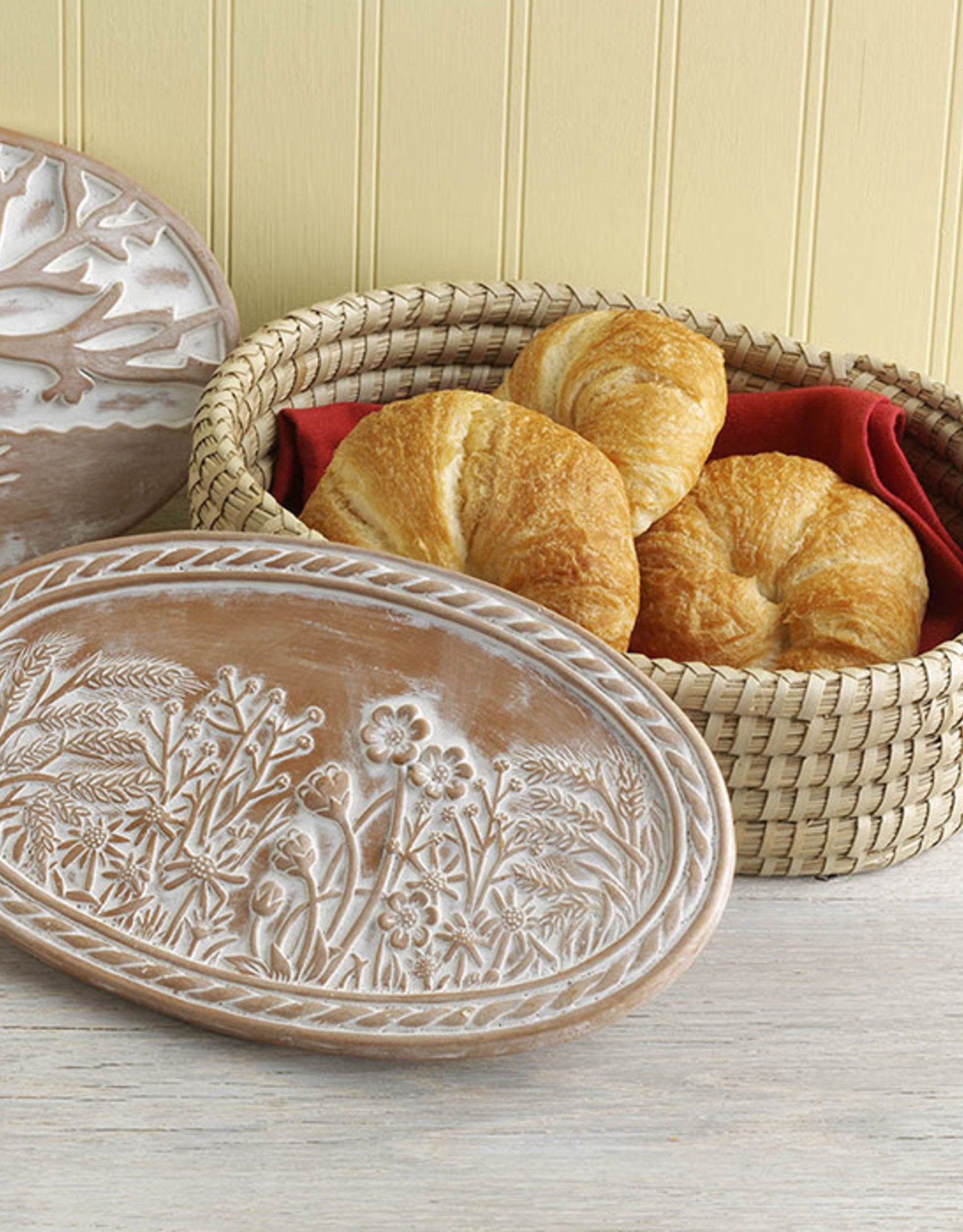 Serrv Fair Fields Breadwarmer