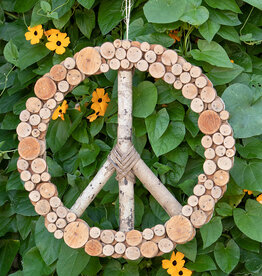 Serrv Wooden Layered Peace Wreath