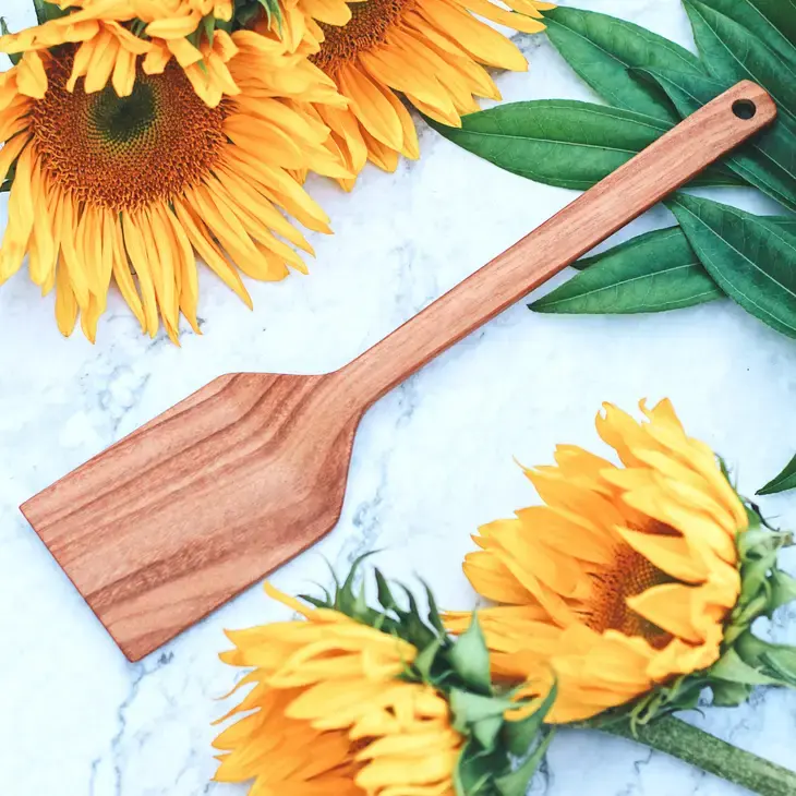 https://cdn.shoplightspeed.com/shops/639902/files/55658986/upavim-crafts-coffeewood-spatula.jpg