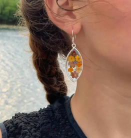 Global Crafts Pressed Flower Ellipse Dangle Earrings