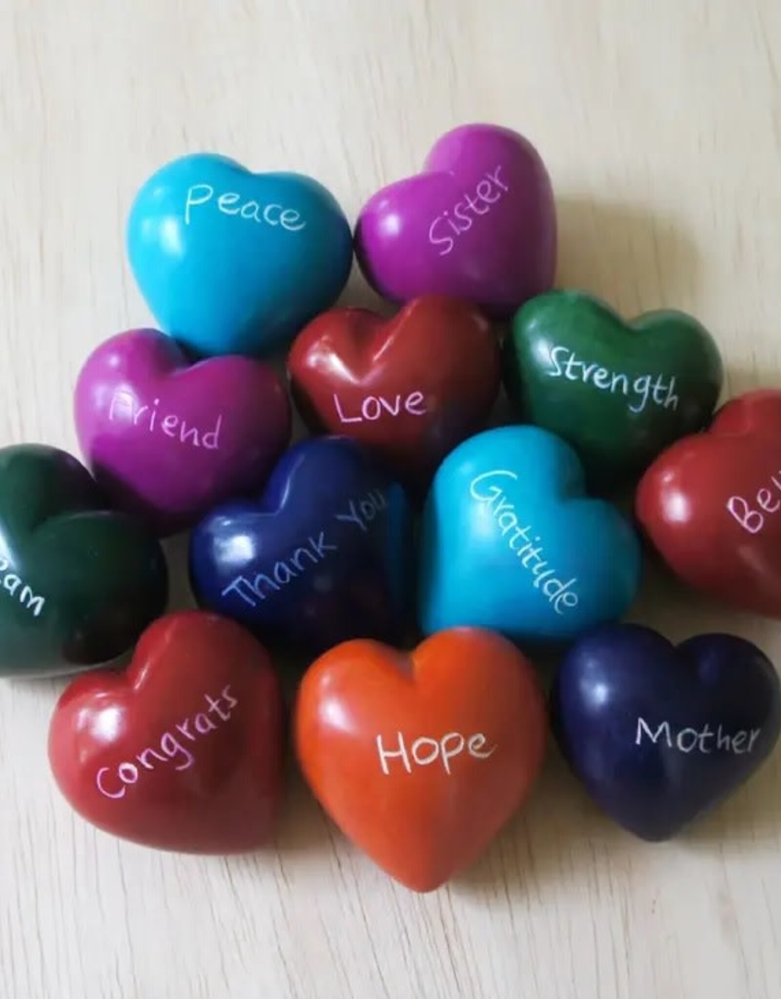 Venture Imports Word Hearts - Strength, Green