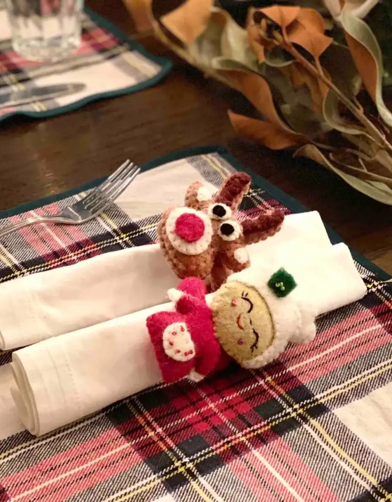 Global Crafts Christmas Rudolph Napkin Rings