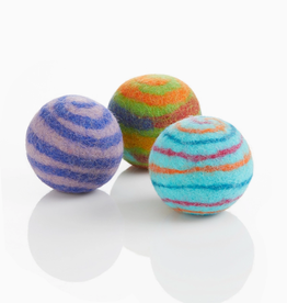 Serrv Spiral Rainbow Felted Dryer Ball