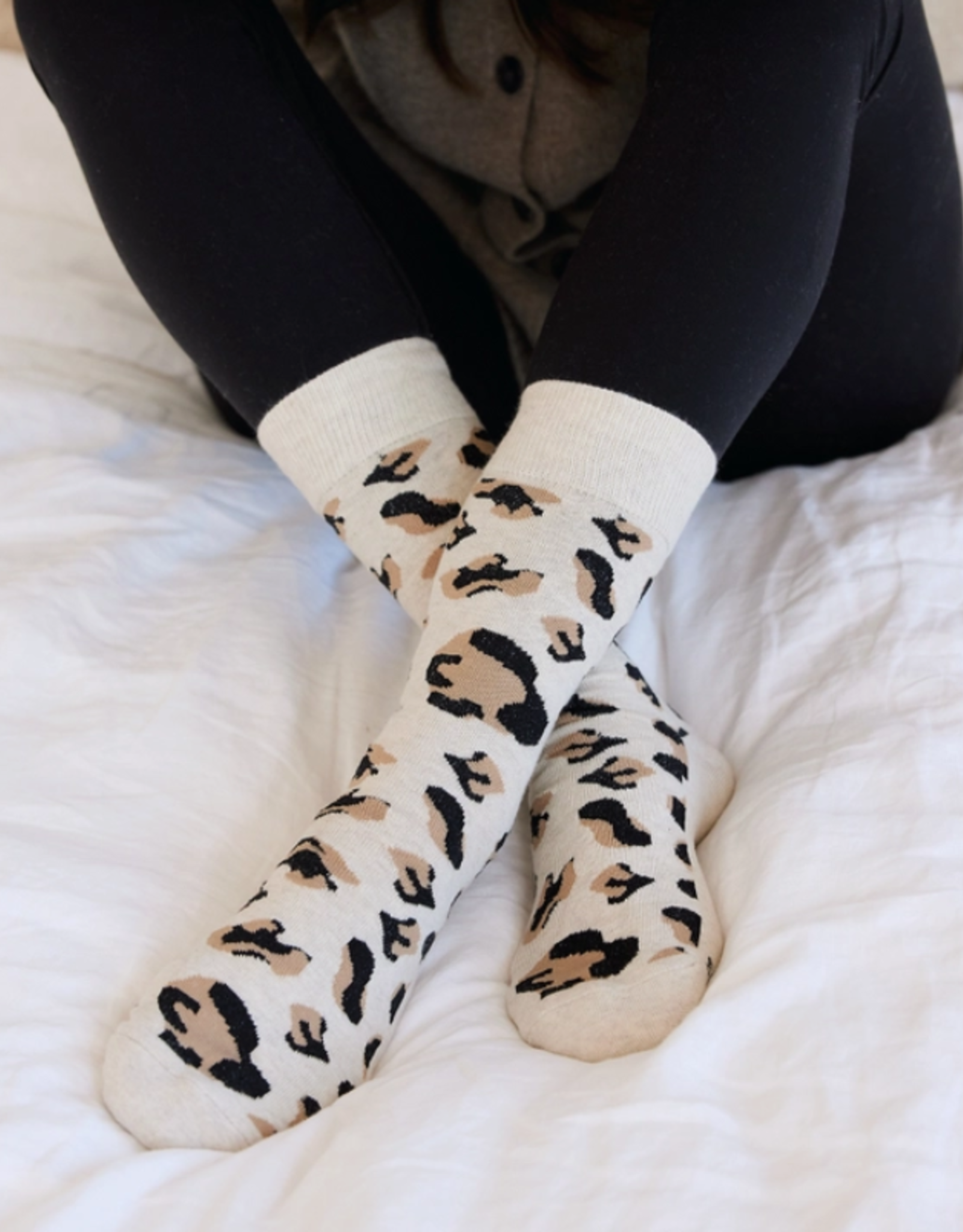 Conscious Step Socks that Protect Wildlife (Beige Leopard Print)