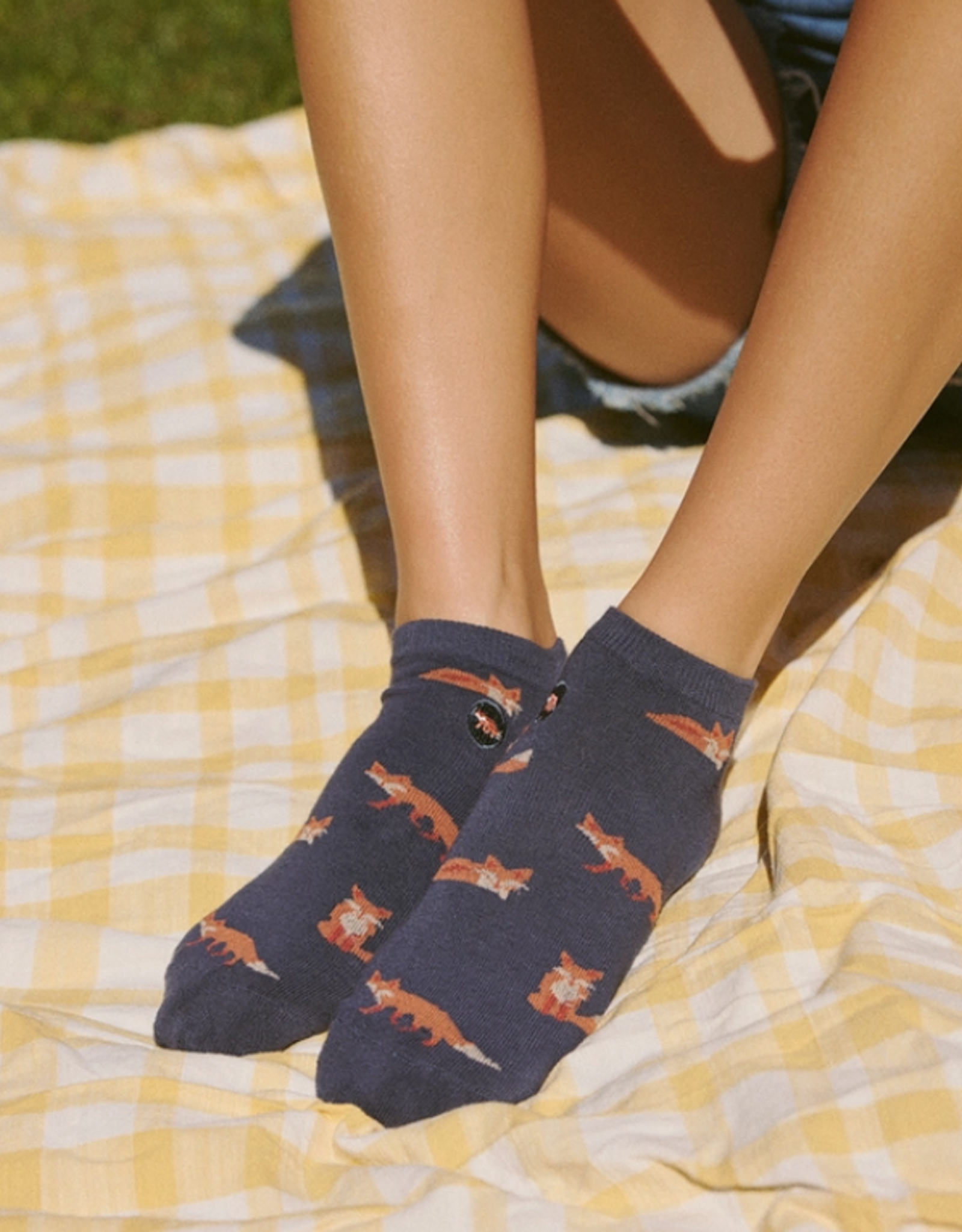 Conscious Step Ankle Socks that Protect Foxes