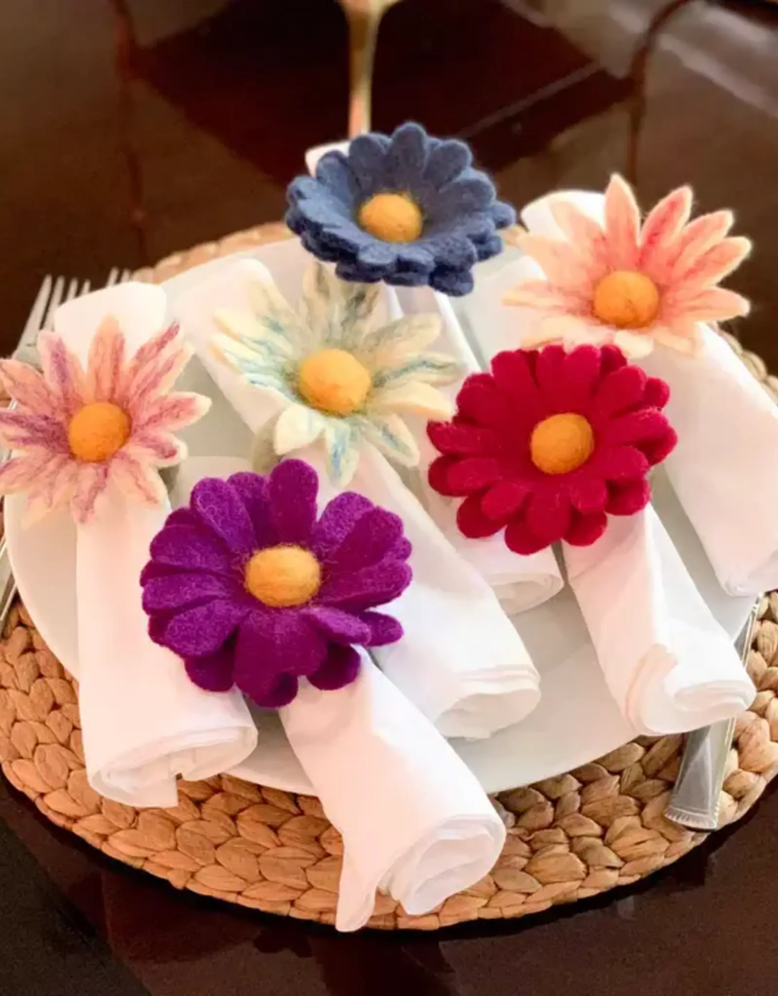 Global Crafts Fall Daisy Felt Napkin Rings