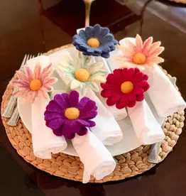 Global Crafts Fall Daisy Felt Napkin Rings