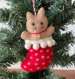 Global Crafts Kitty in Stocking Felt Ornament