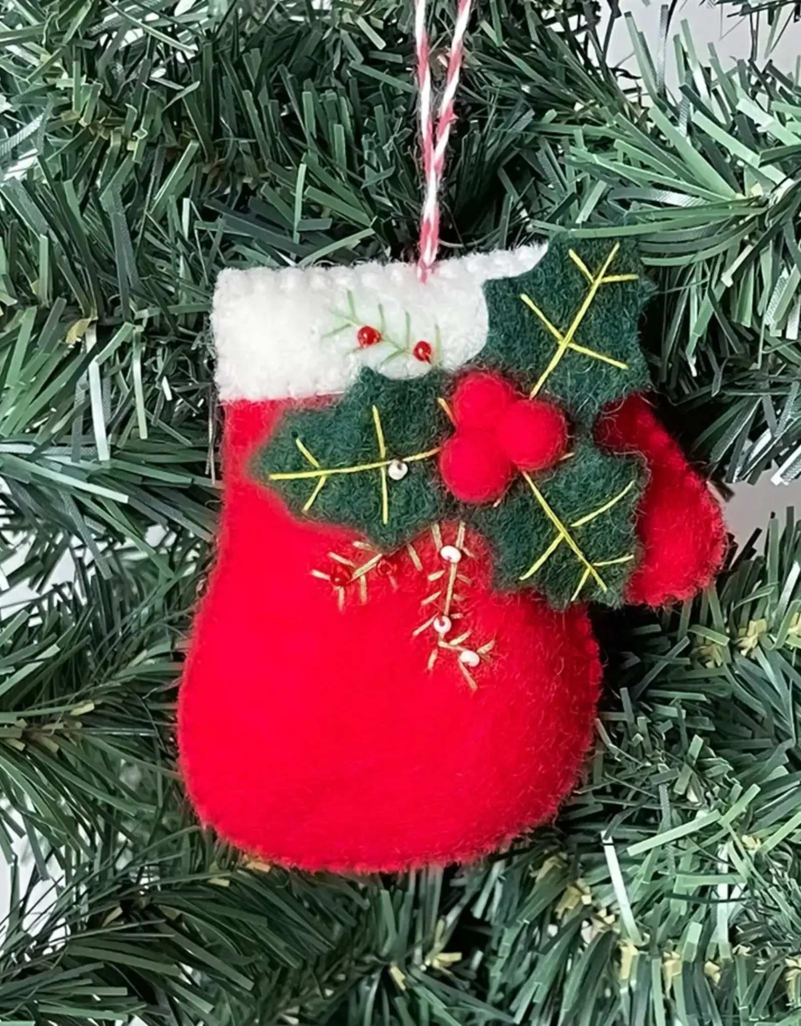 Global Crafts Holly Mitten Ornament