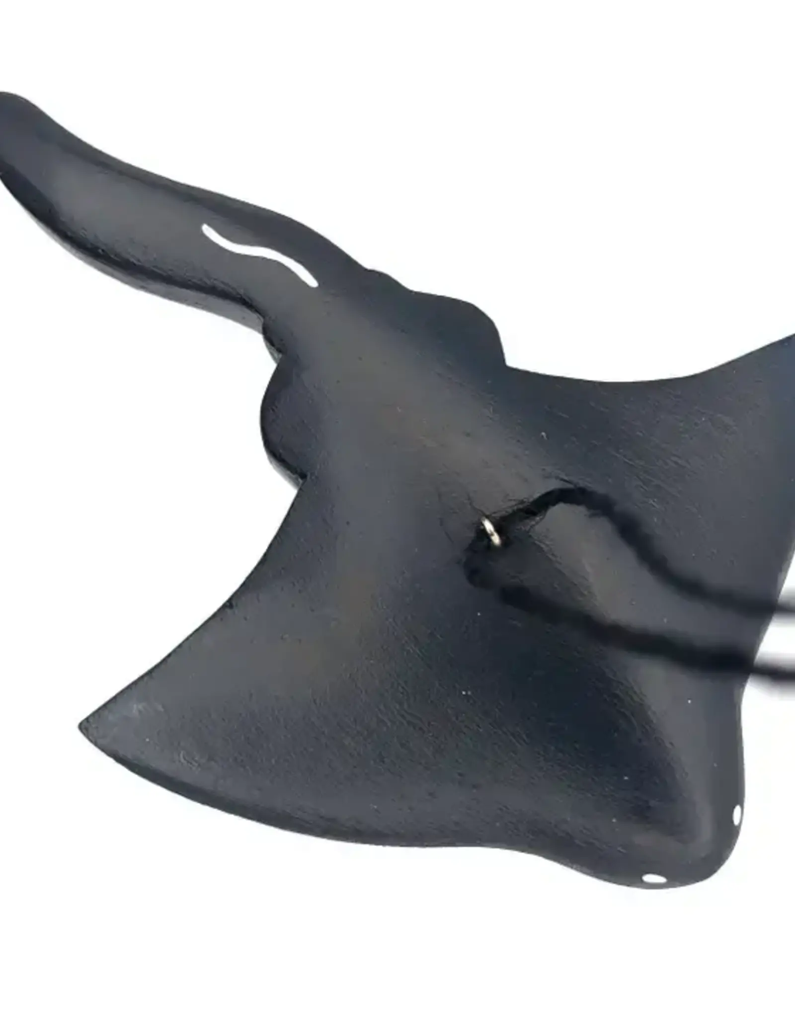 Women of the Cloud Forest Stingray Balsa Ornament