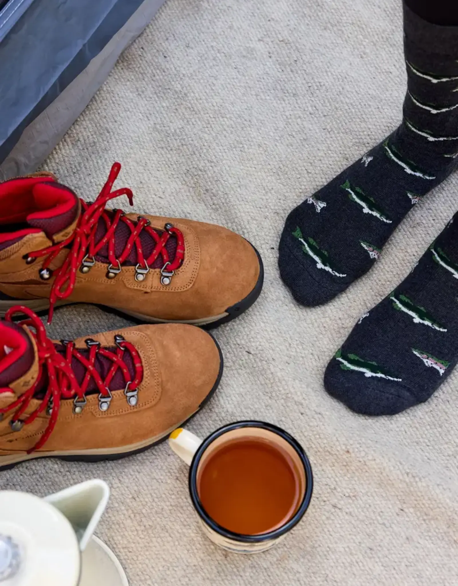 Conscious Step Socks that Protect National Parks (Gray Fish)