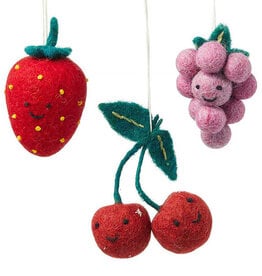 Serrv Strawberry Fruit Friend Ornament