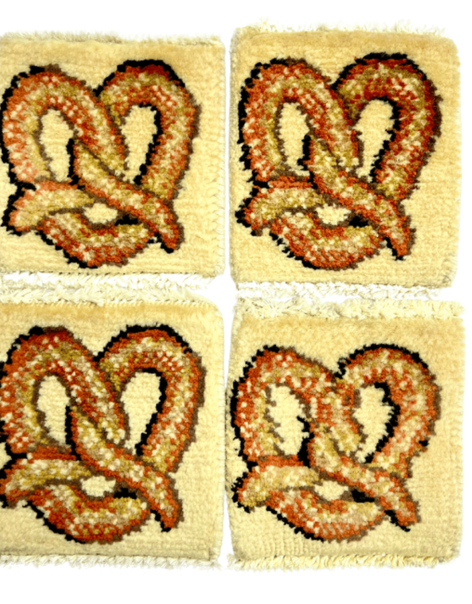 Bunyaad Pakistan Pretzel Mug Rug