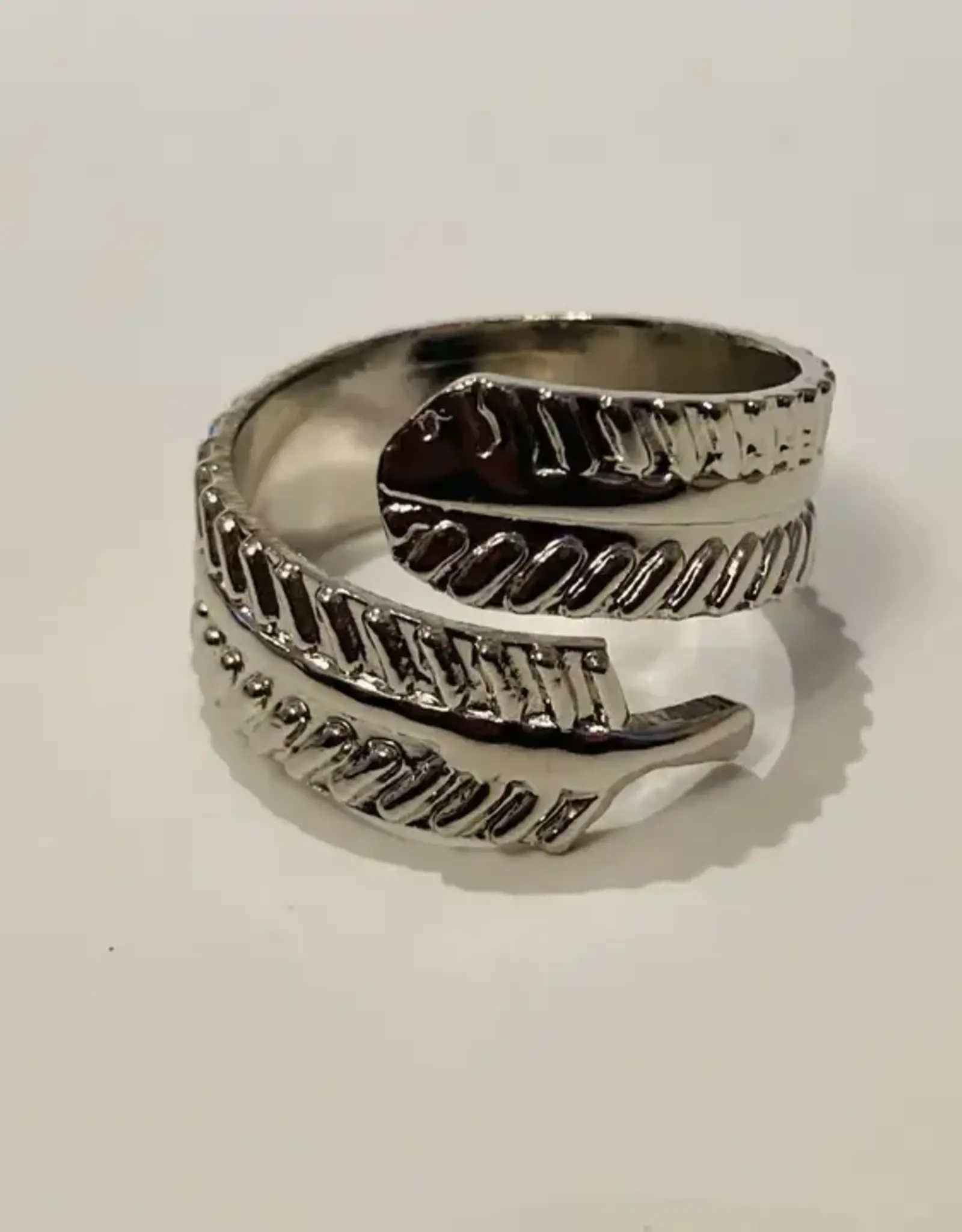 Dandarah Handmade Brass Ring Plated With Chrome - Leaf