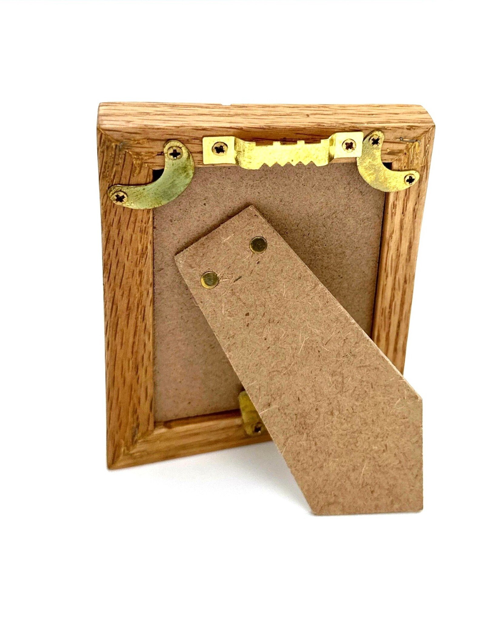 Bunyaad Pakistan Natural Red Oak Etched Wood Frame - Gift Enclosure