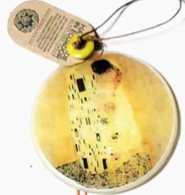 Pampeana The Kiss by Gustav Klimt Ornament