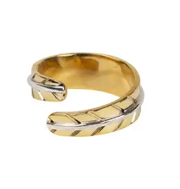 Ten Thousand Villages Etched Leaf Ring