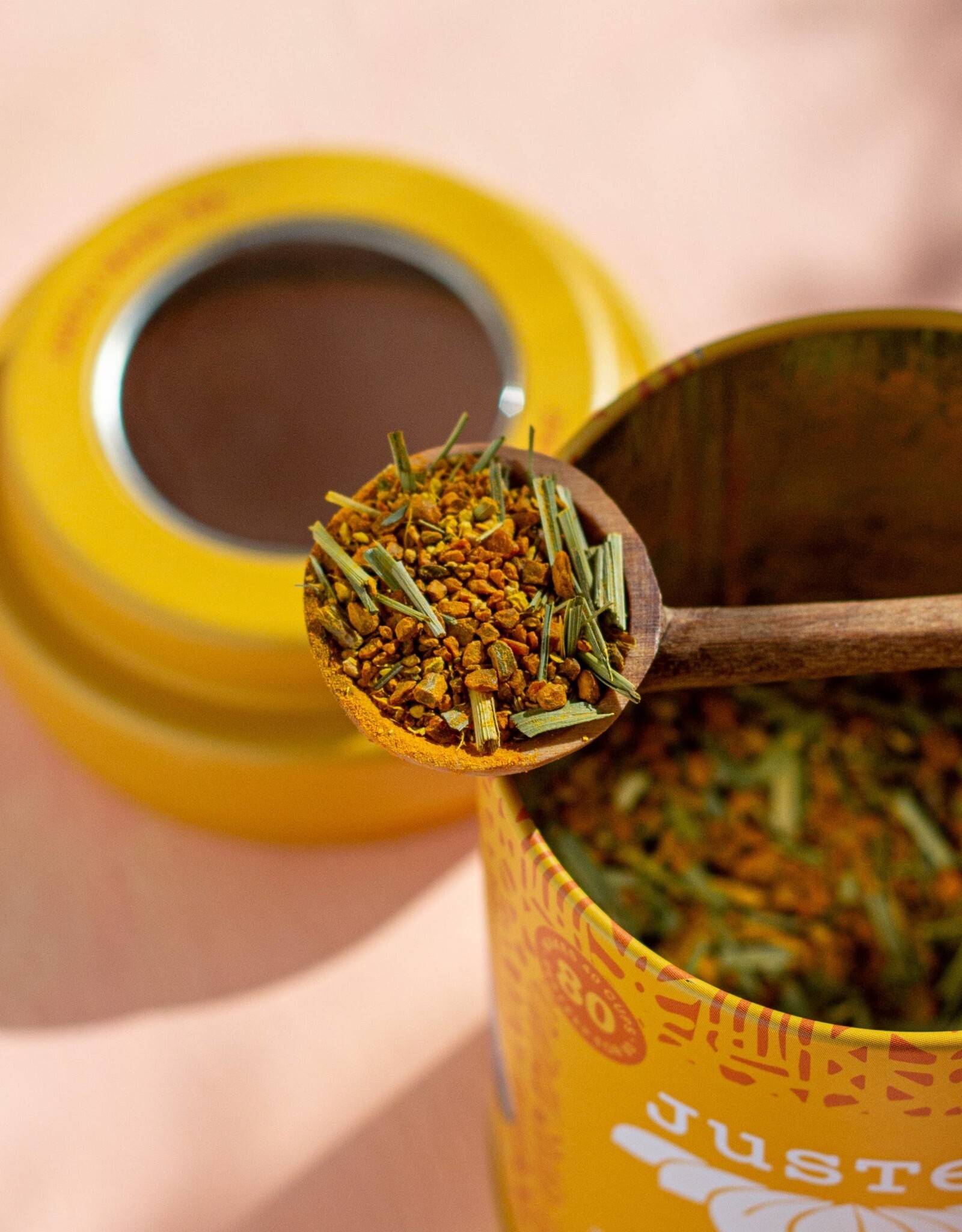 Justea Turmeric Ginger Loose Leaf Tin & Spoon