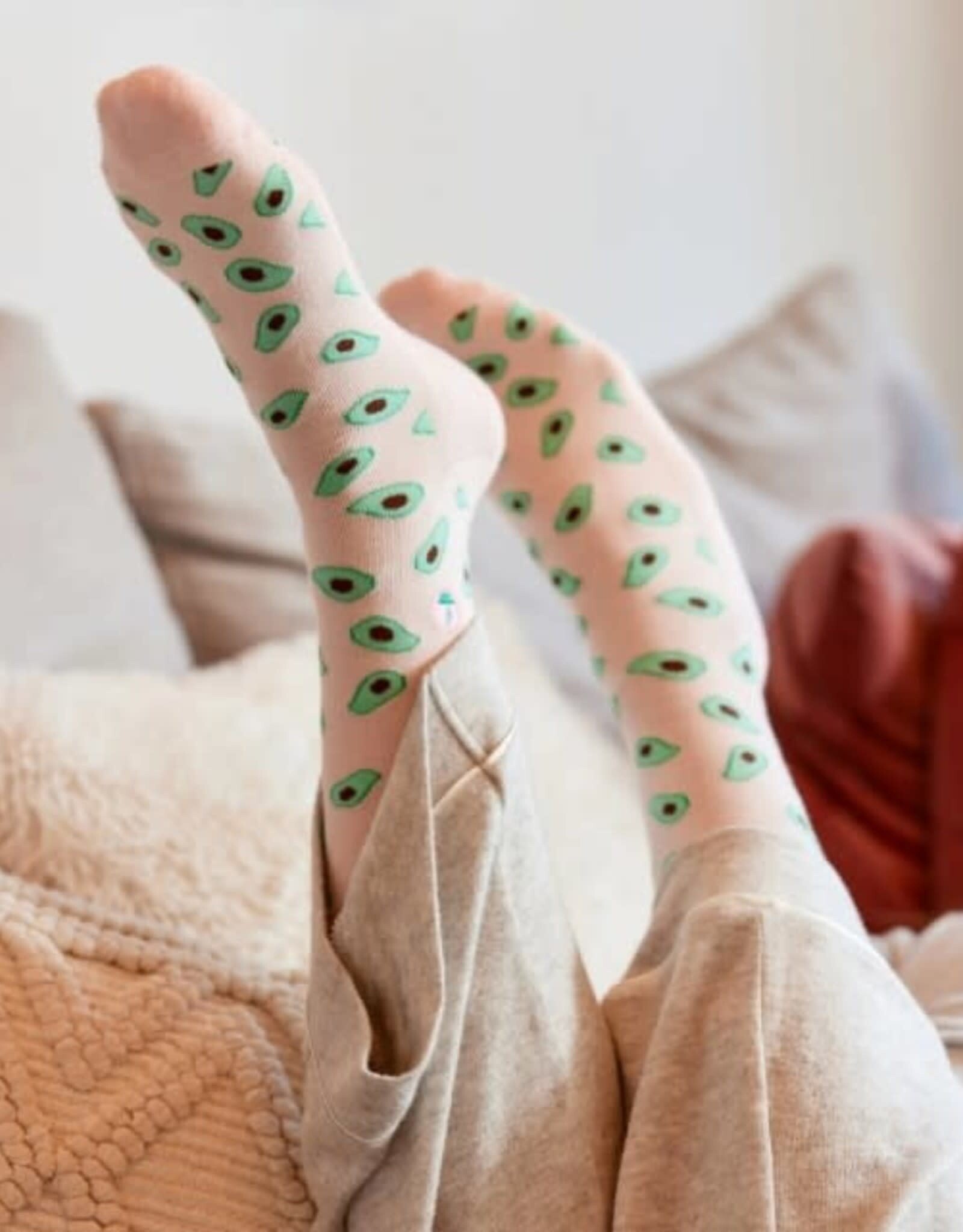 Conscious Step Socks that Provide Meals (Avocado)