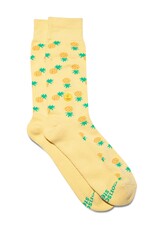 Conscious Step Socks that Provide Meals (Pineapples)