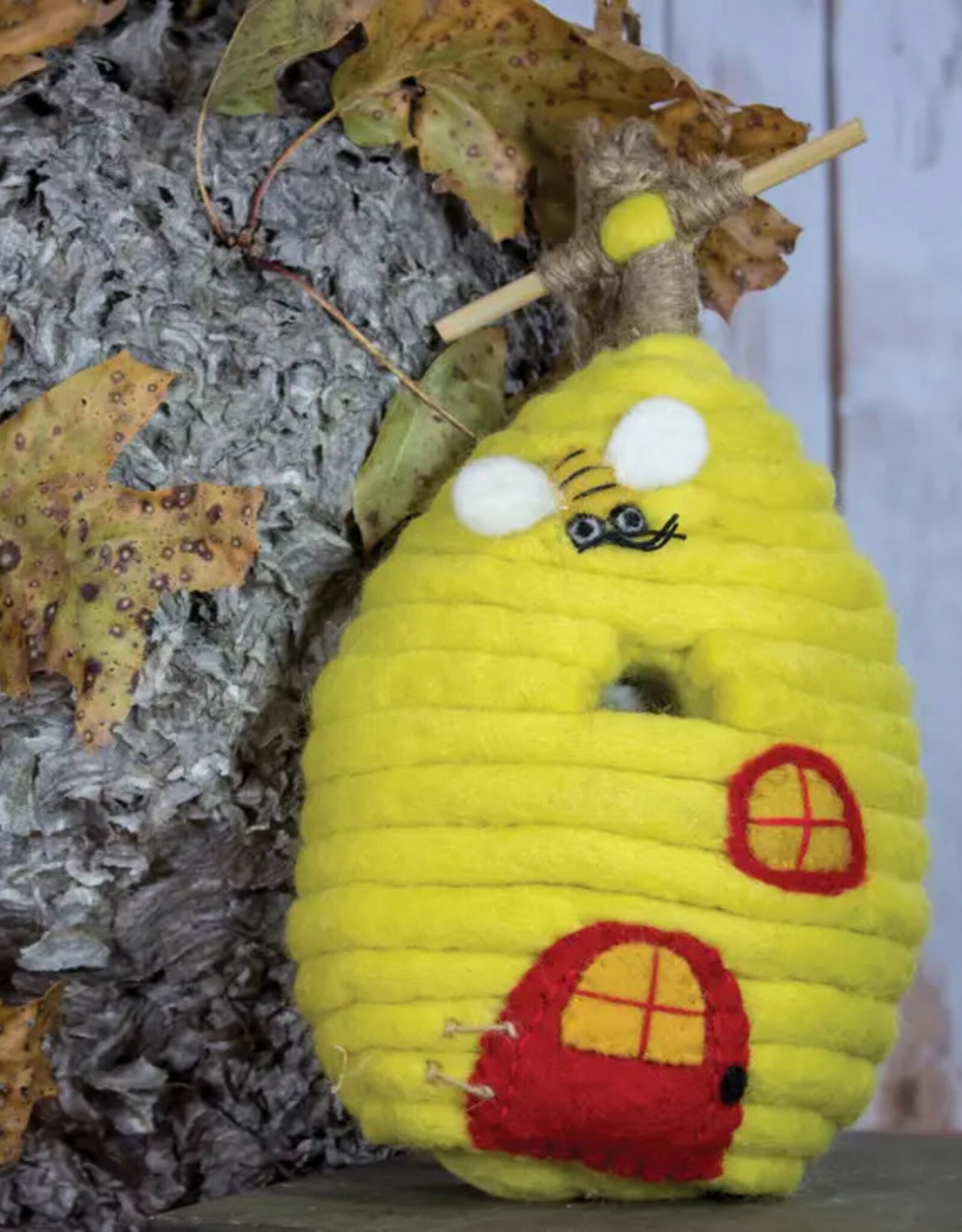 dZi Handmade Honey House Birdhouse