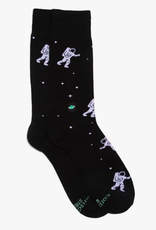 Conscious Step Socks that Support Space Exploration (Floating Astronauts)