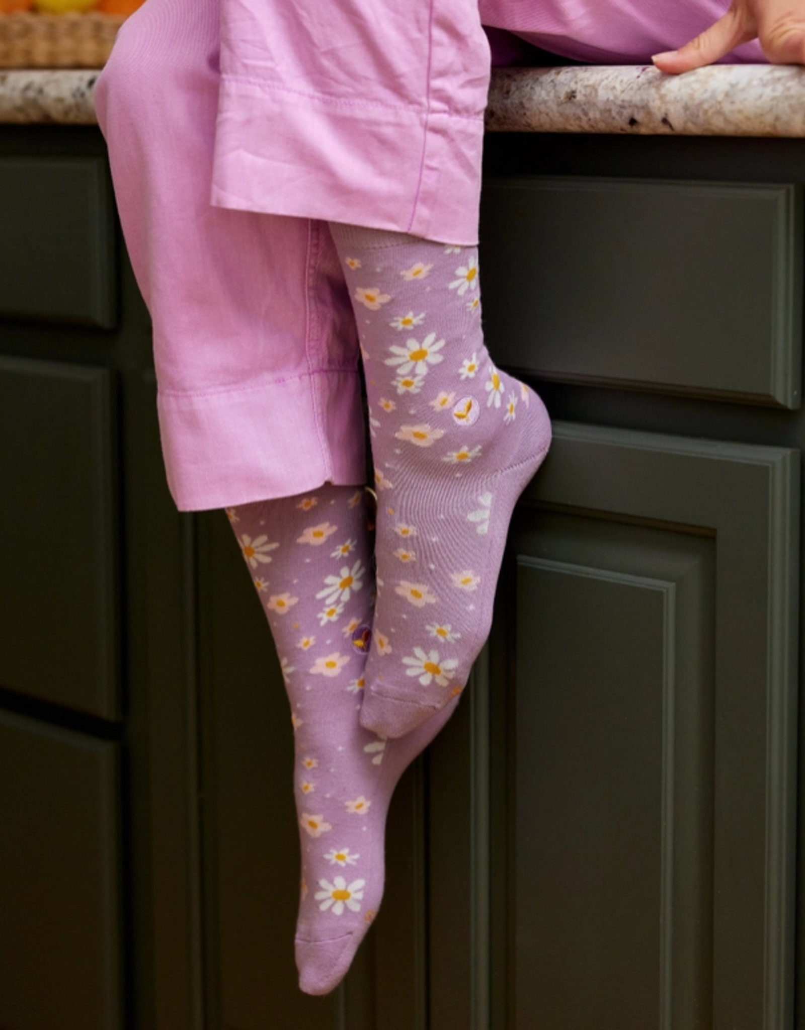 Conscious Step Socks that Plant Trees (Lavender Daisies)