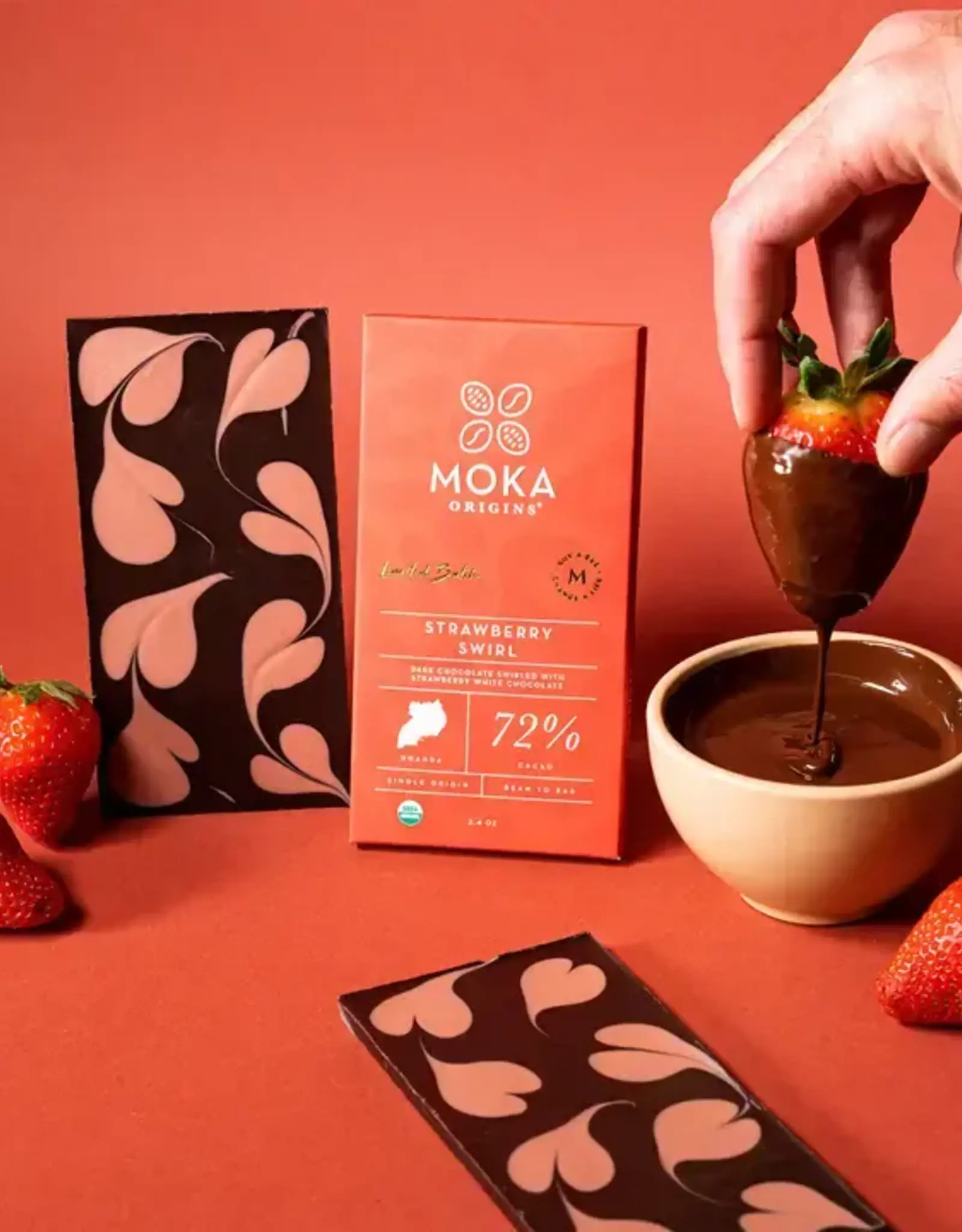 Moka Origins Strawberry Swirl Chocolate Bar 72%