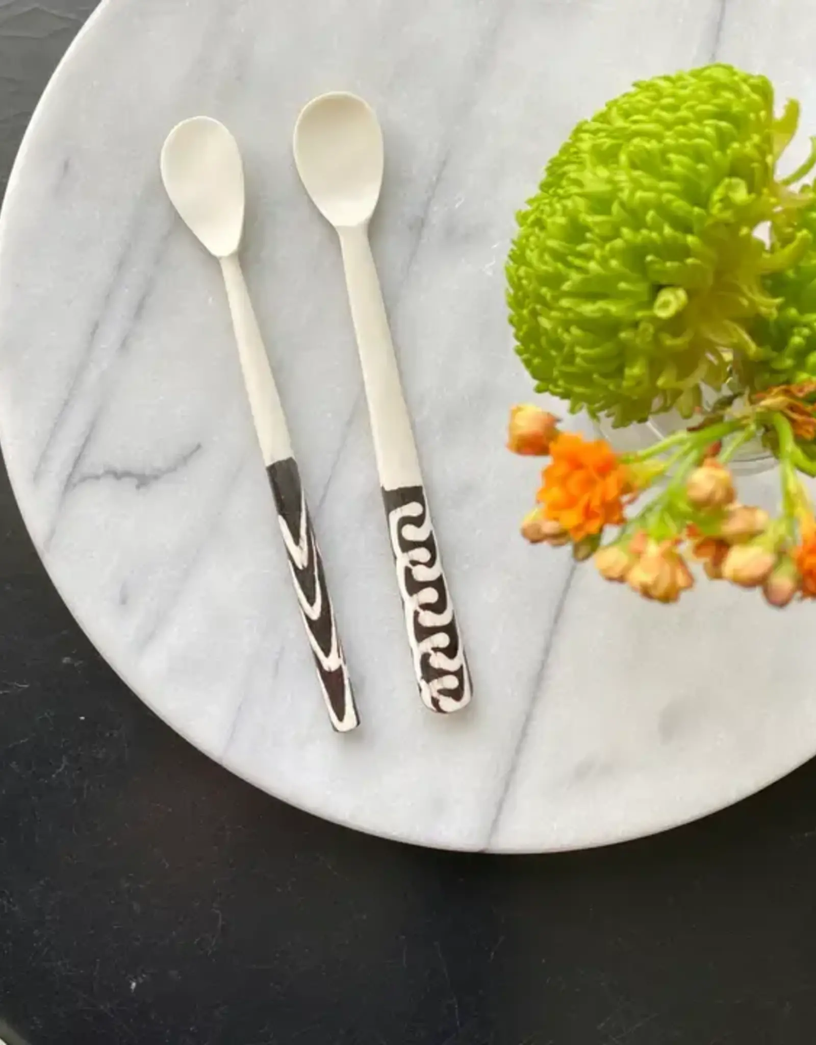 Global Crafts Long Batik Bone Appetizer Spoon