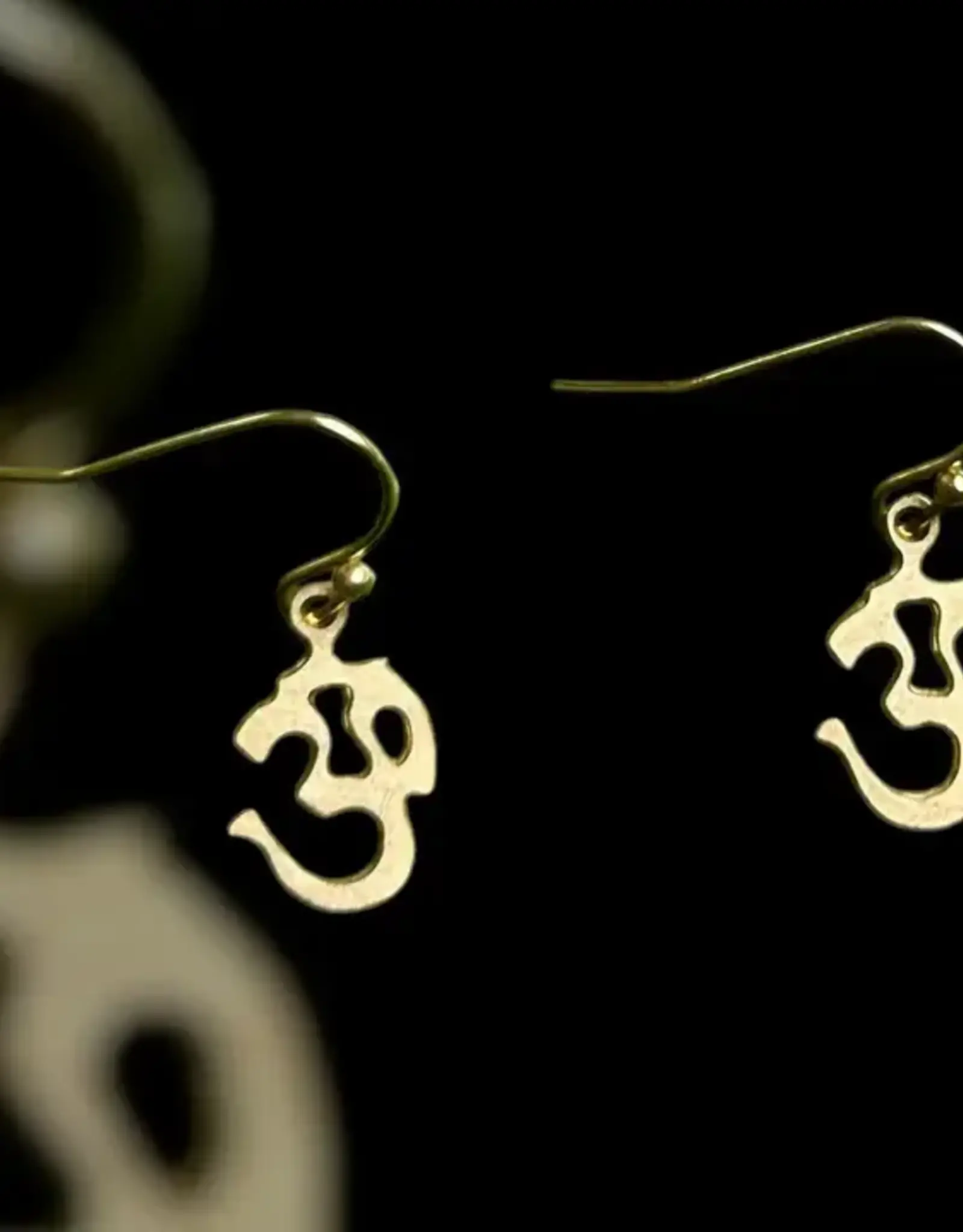 Hopes Unlimited Om Drop Earrings