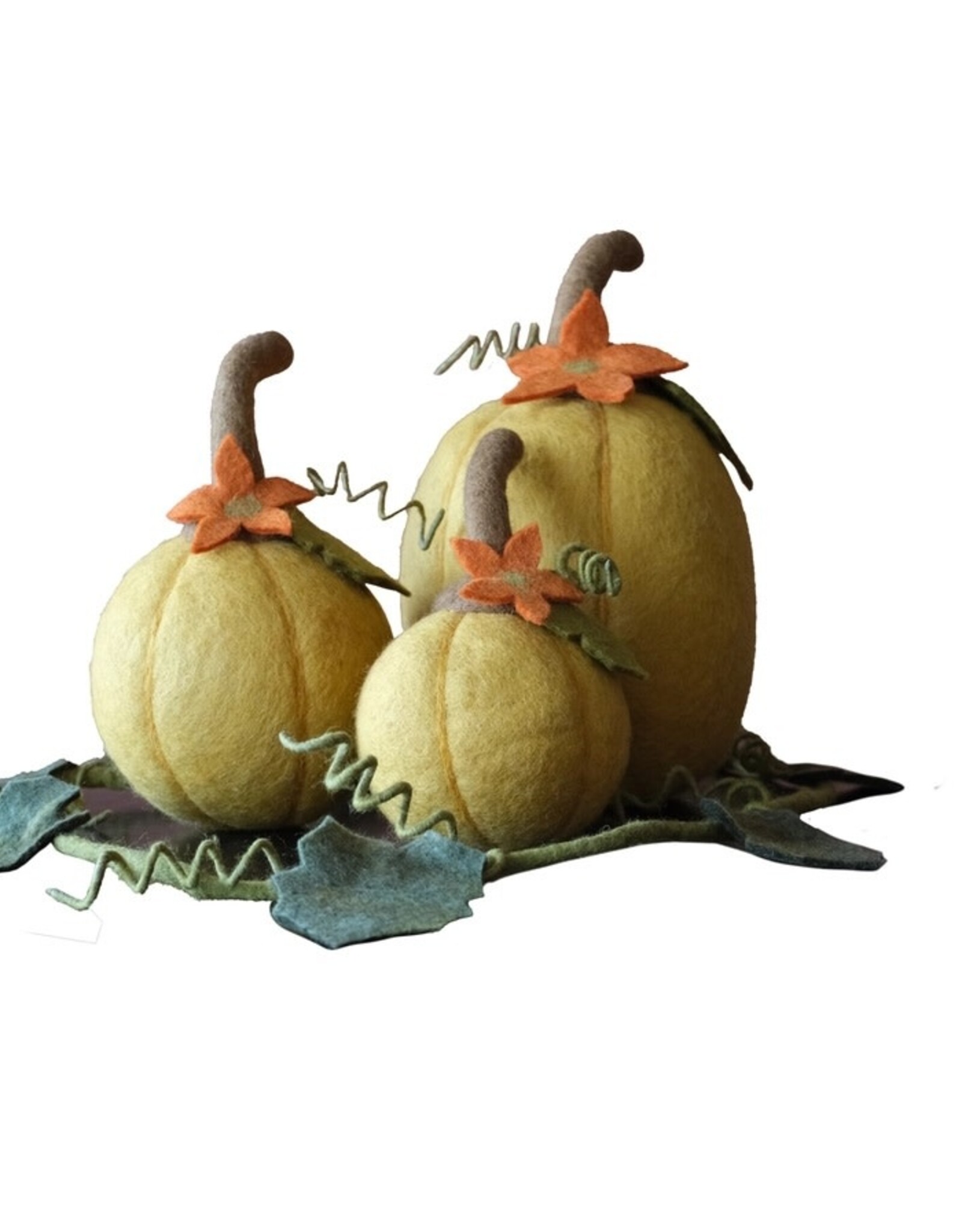 Global Crafts Handmade Autumn Pumpkin