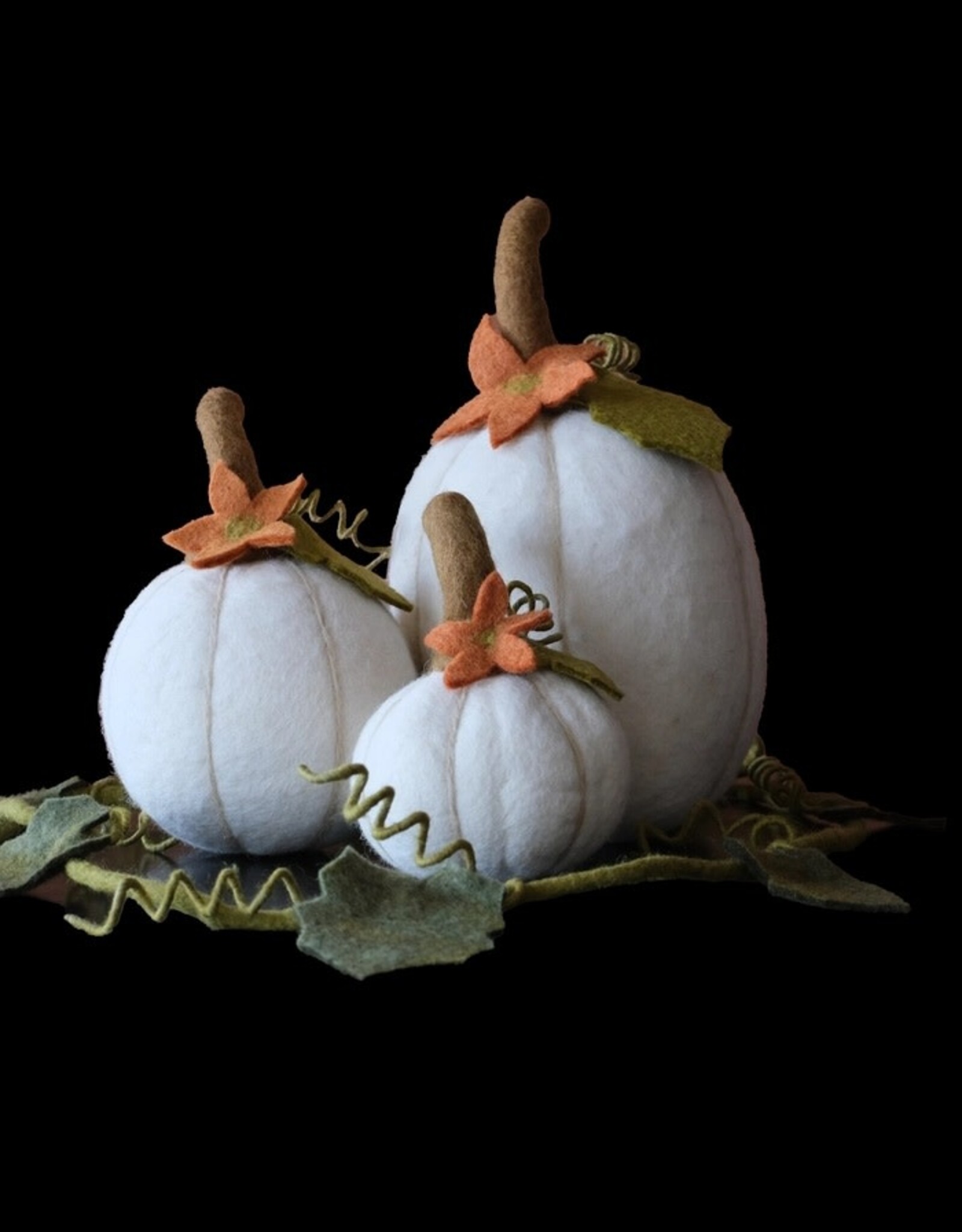 Global Crafts Handmade Autumn Pumpkin