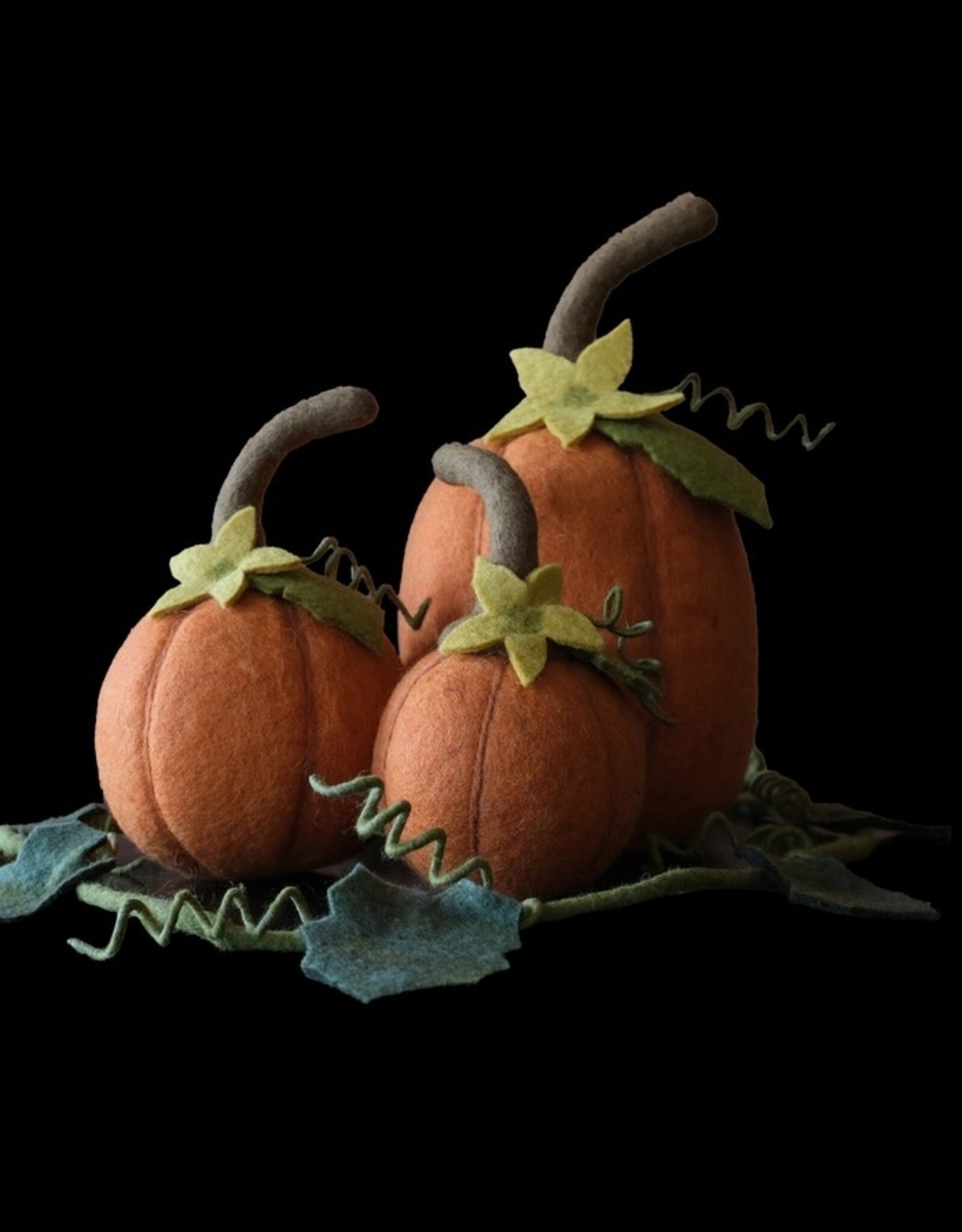 Global Crafts Handmade Autumn Pumpkin