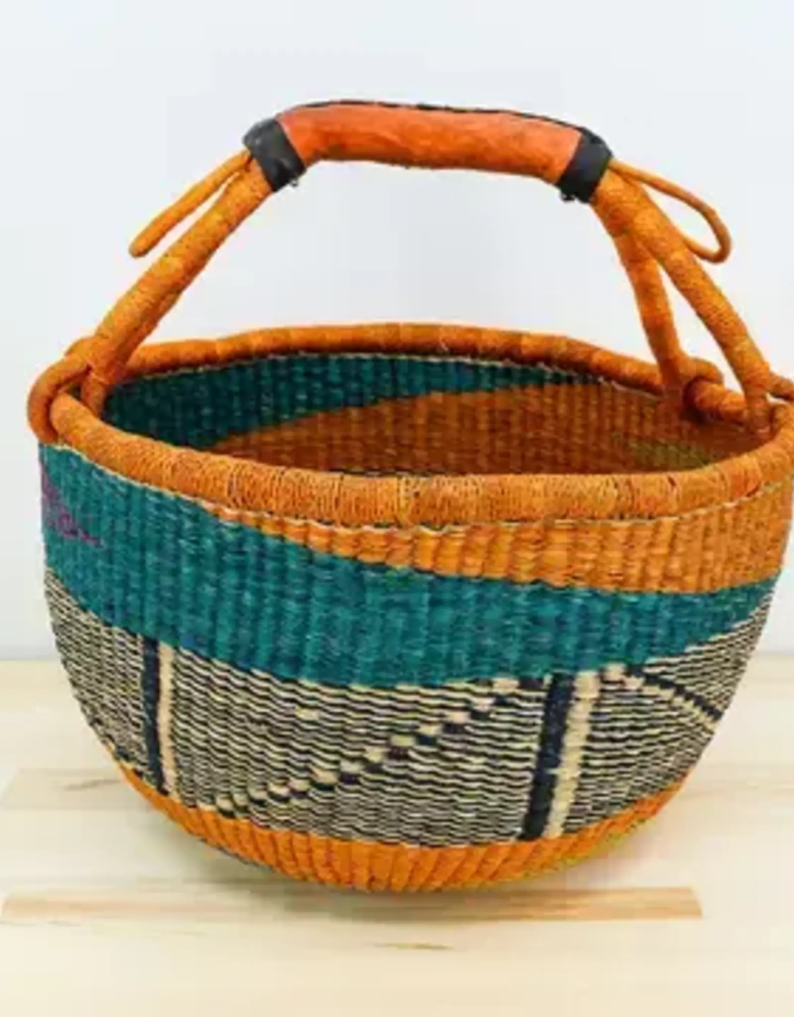 Gitzell Fair Trade Market Basket/ Bolga Basket | Medium