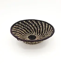 Gitzell Fair Trade Raffia Fruit Basket (Assorted, Small)