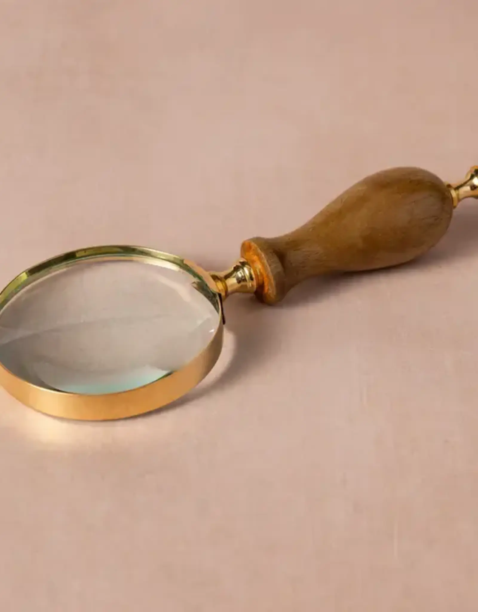 Ten Thousand Villages Pakadana Magnifying Glass