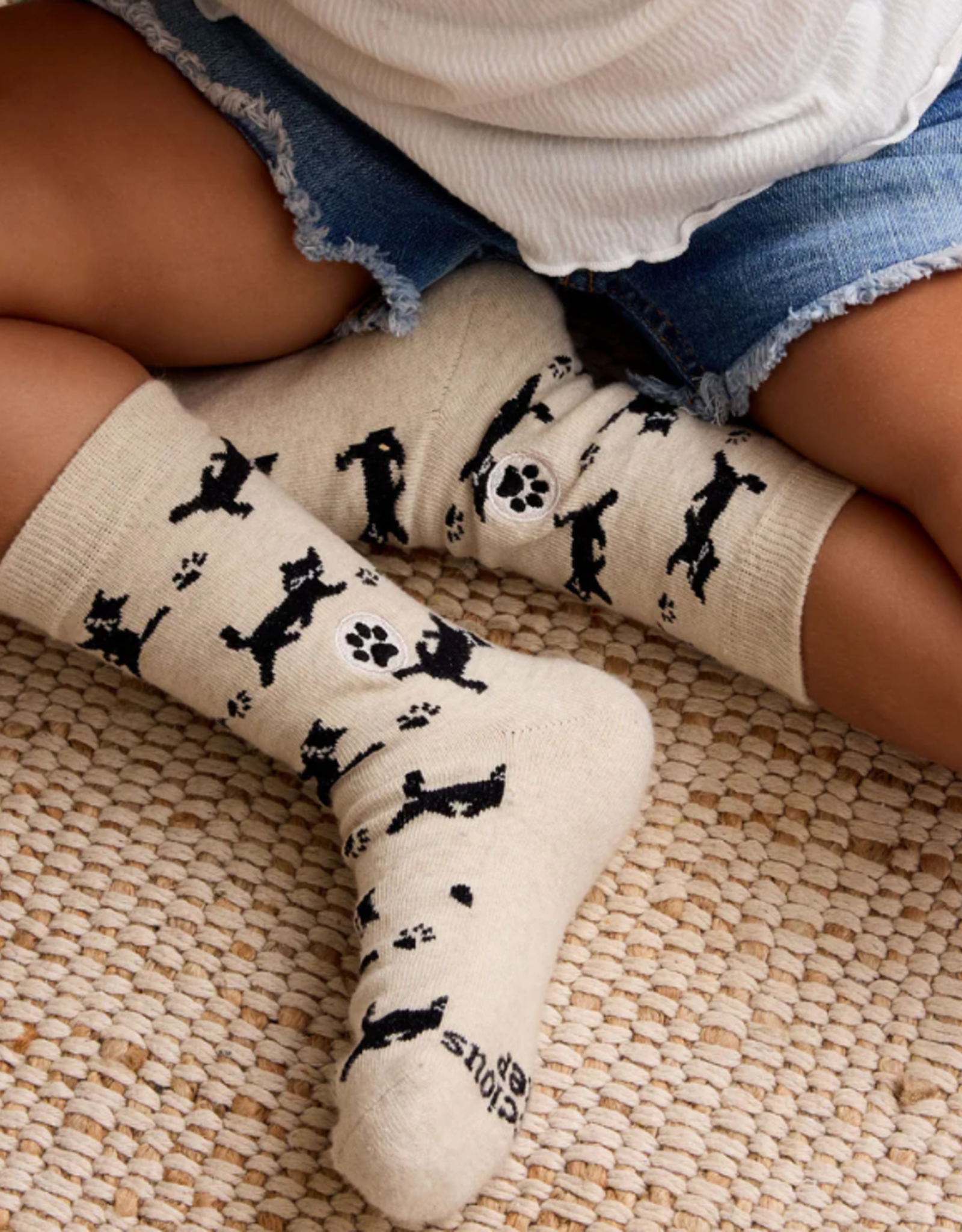 Conscious Step Kids Socks that Save Cats (Beige Cats)