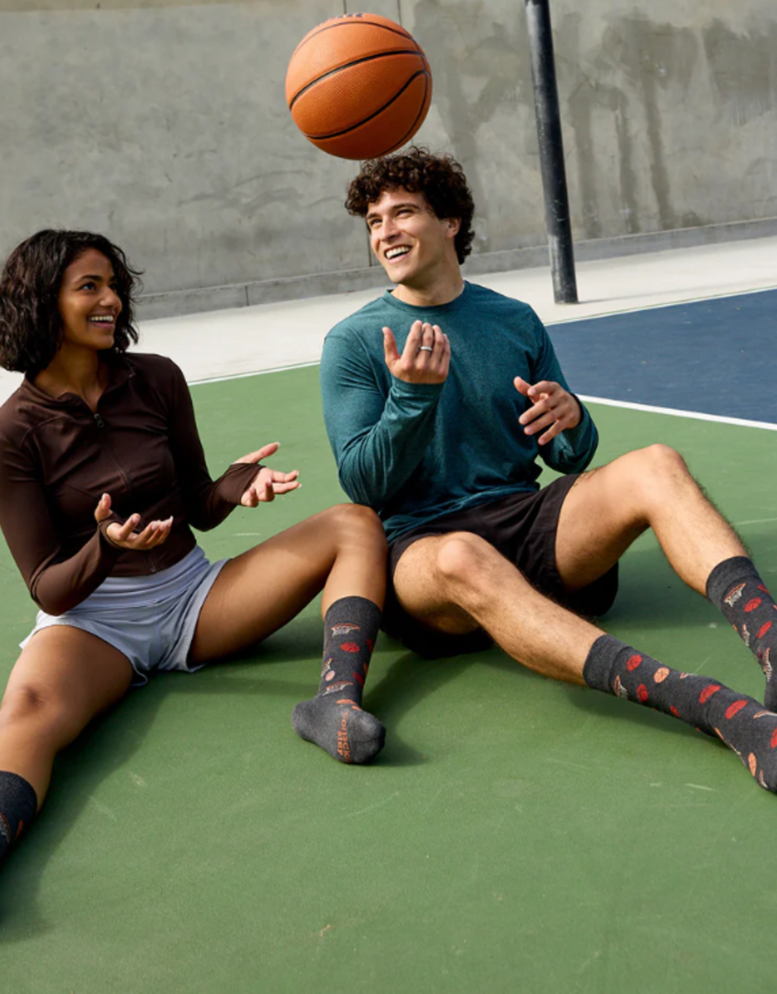 Conscious Step Socks that Support Youth Sports (Gray Basketballs)