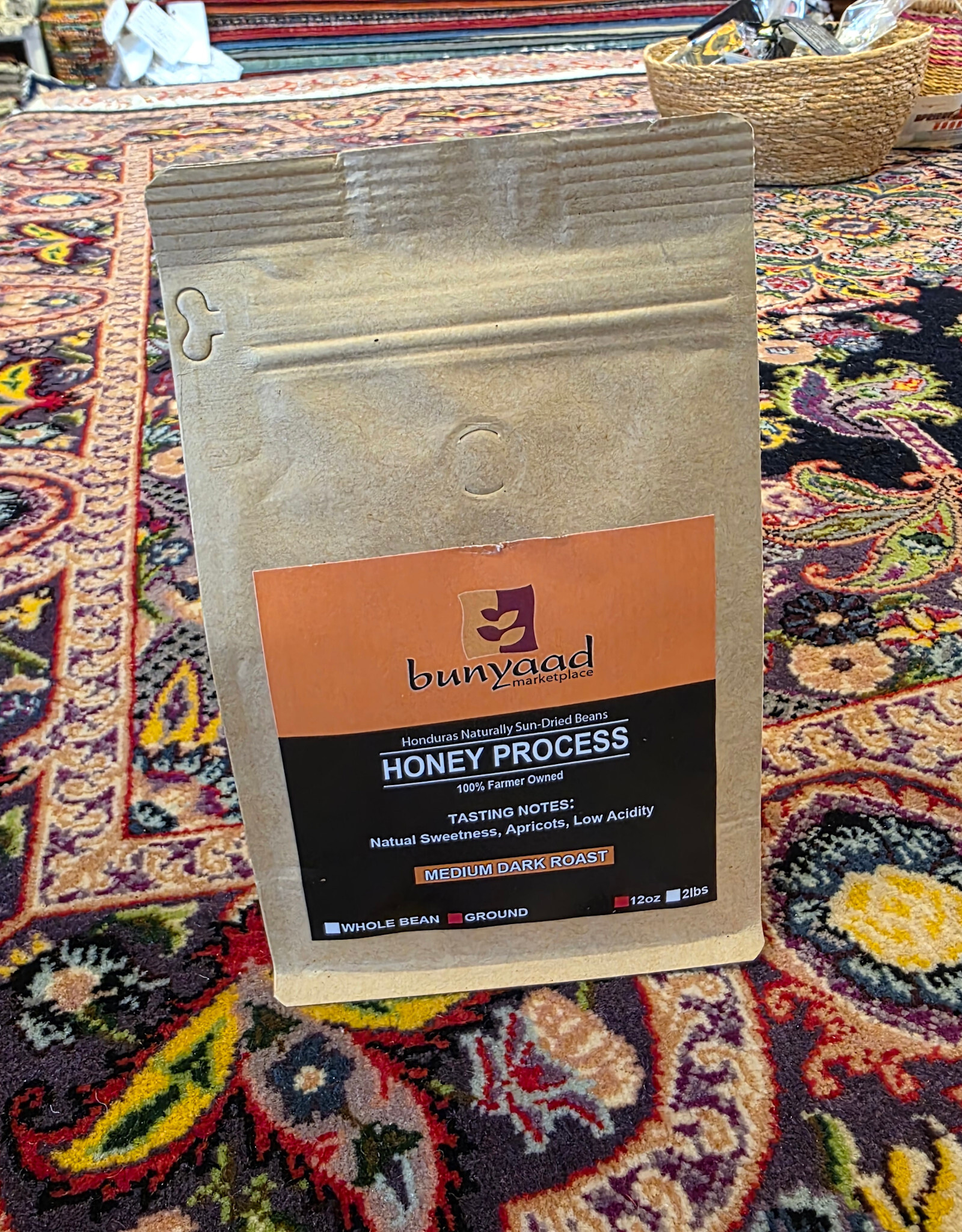 Lenca Coffee Roasters Bunyaad Honey Process - Sun-Dried Beans