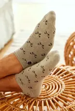 Conscious Step Ankle Socks that Save Cats (Gray Cats)