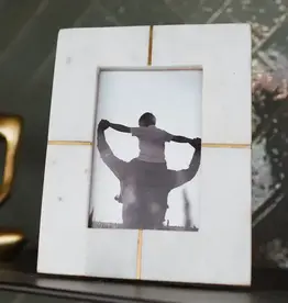 Matr Boomie Sammita White Frame 4" X 6"