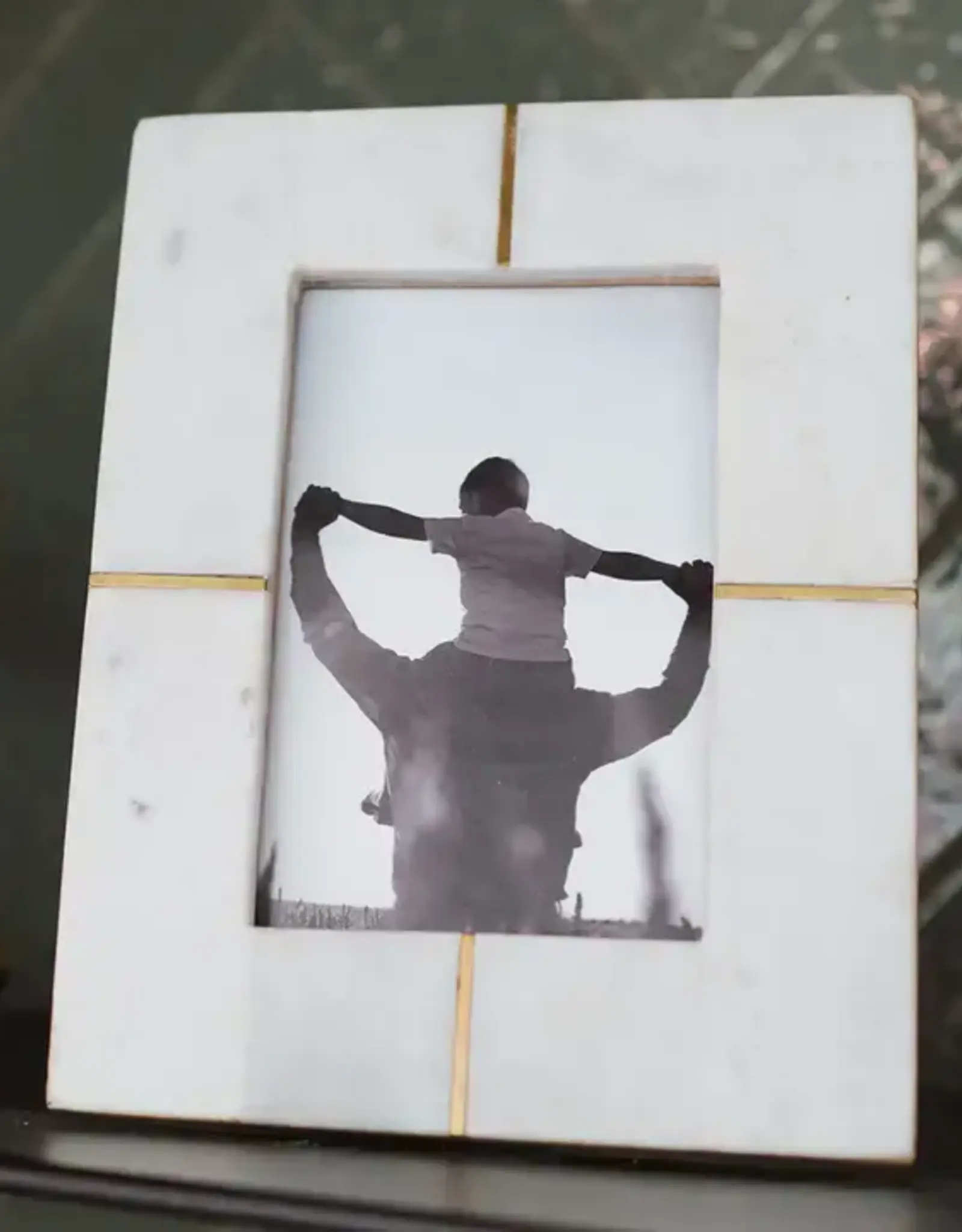 Matr Boomie Sammita White Frame 4" X 6"