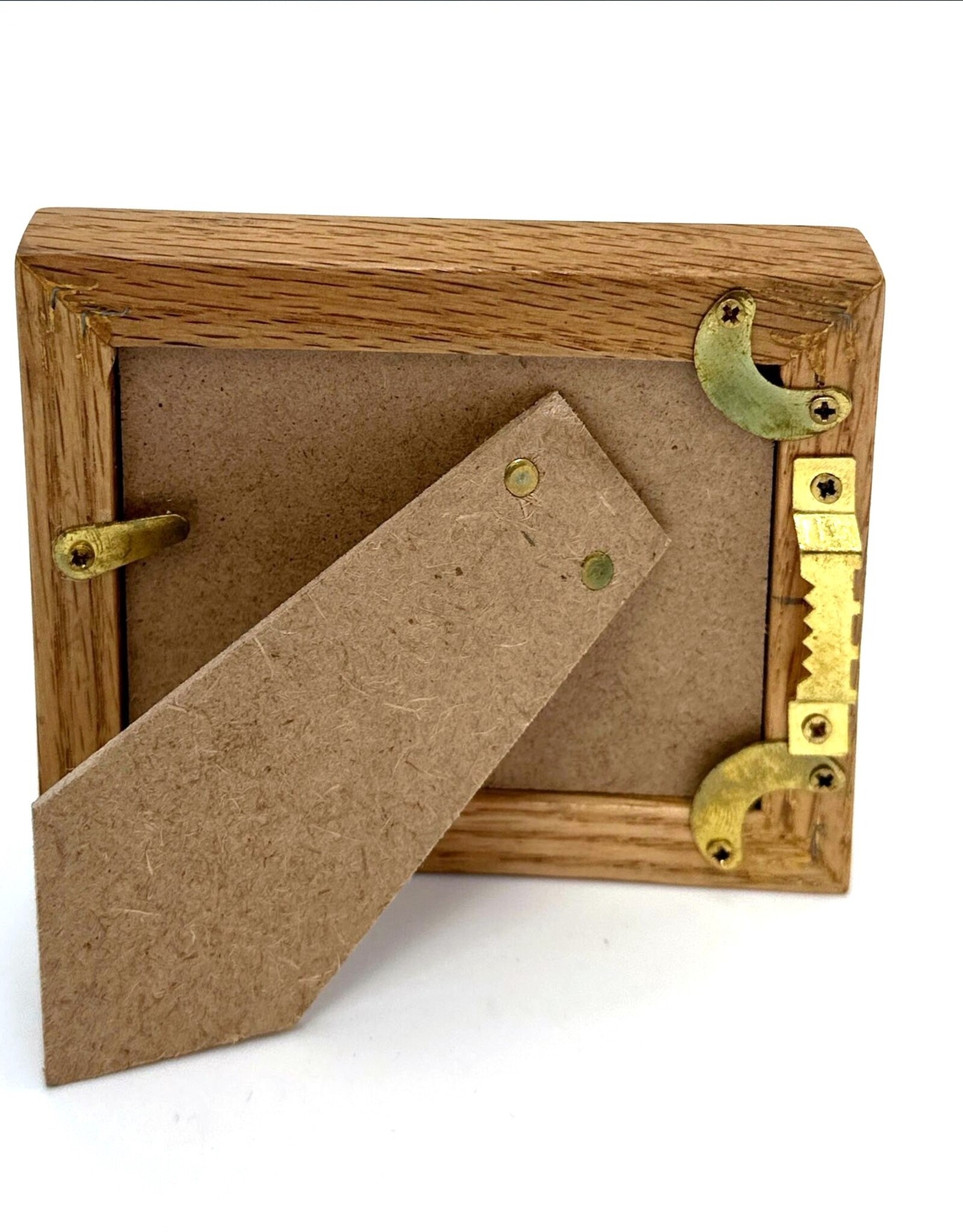 Bunyaad Pakistan CAN 213120 Natural Red Oak Wood Frame - Gift Enclosure